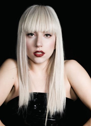 Lady Gaga Before Plastic Surgery2