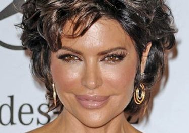 Lisa Rinna Plastic Surgery : A Win or Fail?