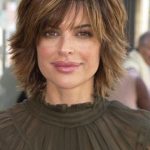 Lisa Rinna Lips Fail 150x150