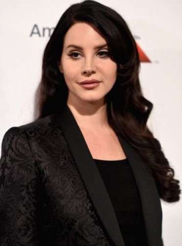 Lana Del Rey After Cosmetic Surgery