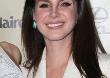 Lana Del Rey Plastic Surgery: Why Oh Why