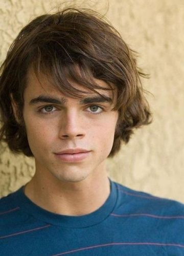 Reid Ewing Before Plastic Surgery