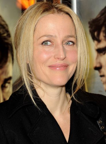 Gillian Anderson After Plastic Surgery