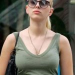 Scarlett Johansson After Boob Job 150x150
