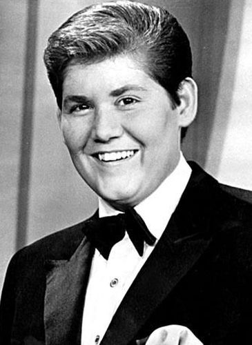 Wayne-Newton-Cosmetic-Surgery.jpg