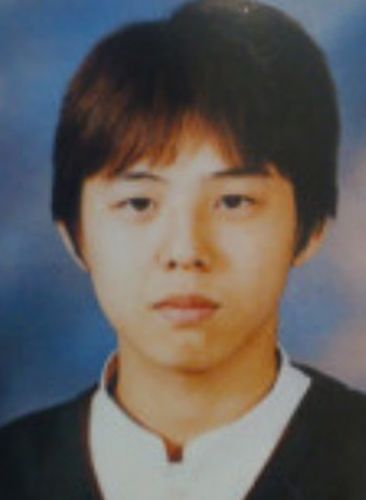 G Dragon Young Photo