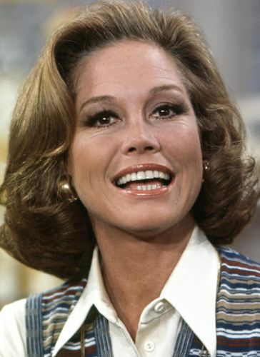 Mary Tyler Moore Before Plastic Surgery