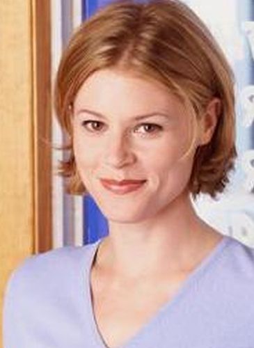Julie Bowen Before Plastic Surgery