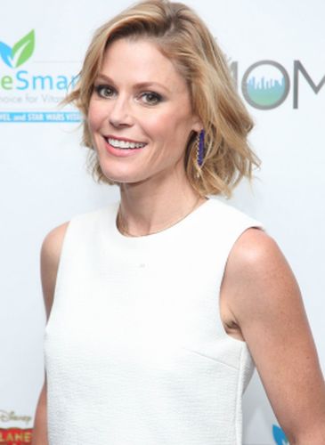Julie Bowen Plastic Surgery Gossips