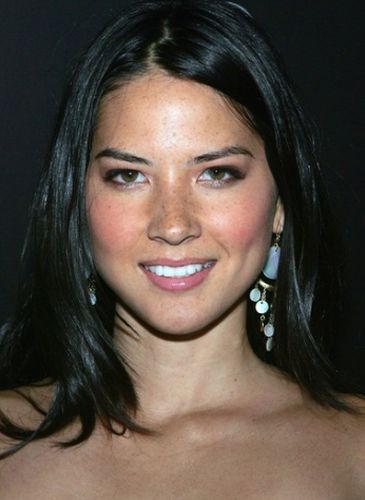 Olivia Munn Young Photo
