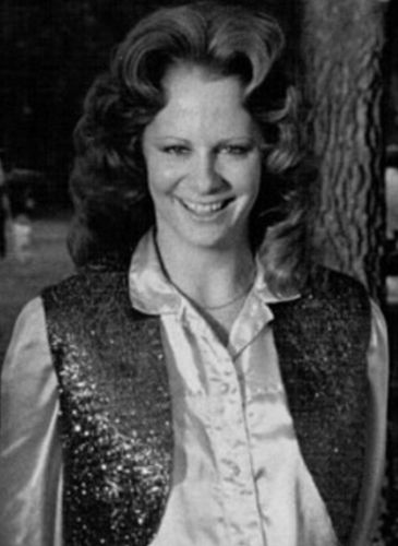 Reba McEntire Young Country Star