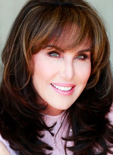 Robin McGraw Before Cosmetic Surgery