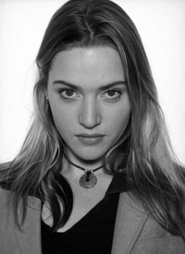 Kate Winslet Before Plastic Surgery