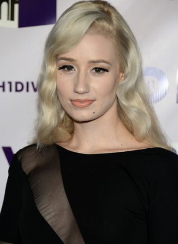 Iggy Azalea Before Plastic Surgery