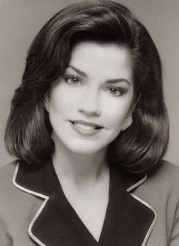 Robin Meade Younger Photo