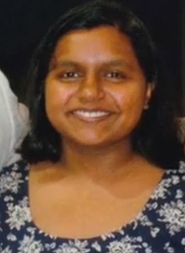 Mindy Kaling Younger Photo