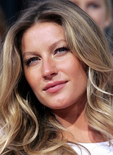Gisele Bundchen Before Cosmetic Surgery