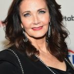Lynda Carter After Cosmetic Surgery 150x150